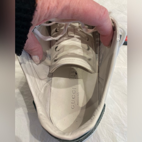 Gucci Sneaker. Previously loved and very comfortable. Iconic style. - Picture 7 of 12